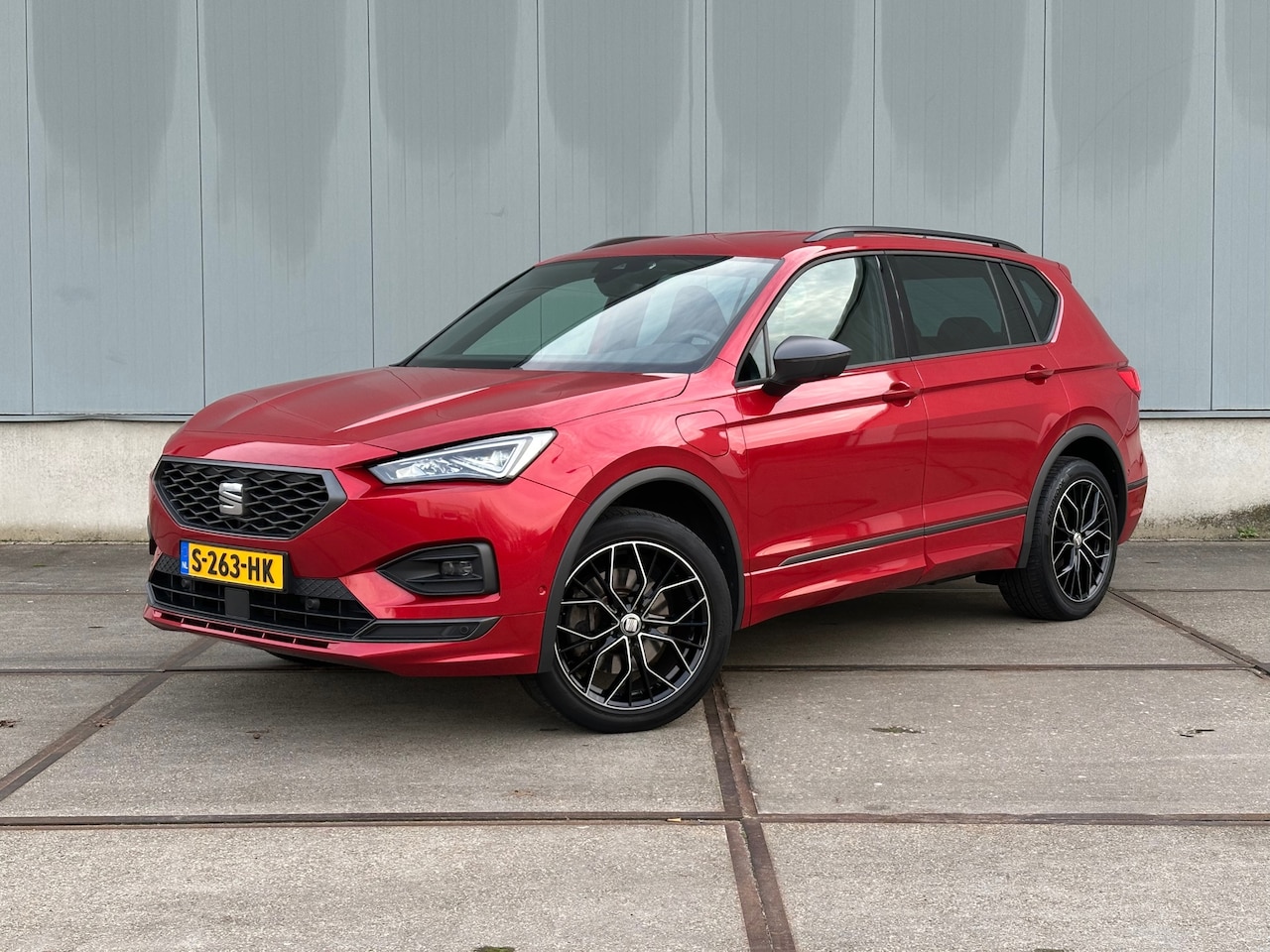 Seat Tarraco - 1.4 TSI e-Hybrid PHEV FR Bom vol opties! - AutoWereld.nl