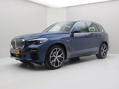 BMW X5 - xDrive45e 394pk Automaat M-Sport [ LUCHTVERING+CAMERA+HUD+LED+LEDER+ACC+CLIMAAT+CARPLAY+PA