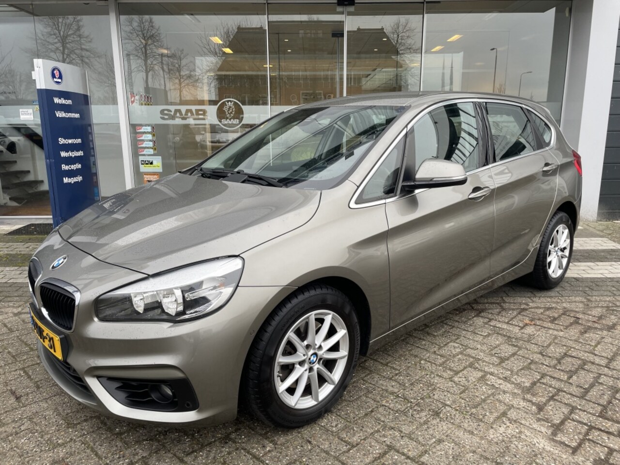 BMW 2-serie Active Tourer - 218i Executive 218i Executive - AutoWereld.nl