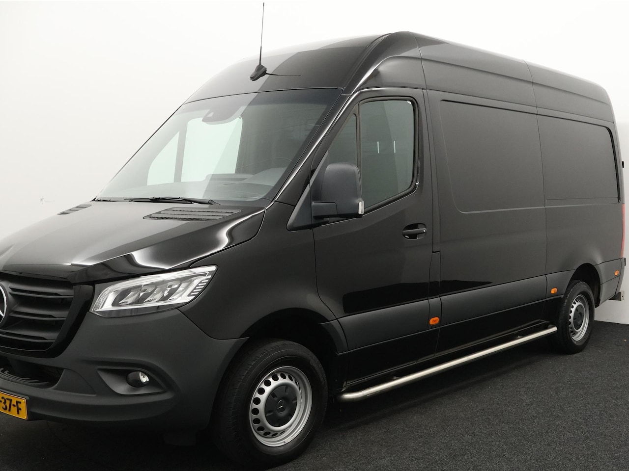 Mercedes-Benz Sprinter - 315 1.9 CDI L2H2 RWD 315 1.9 CDI L2H2 RWD - AutoWereld.nl