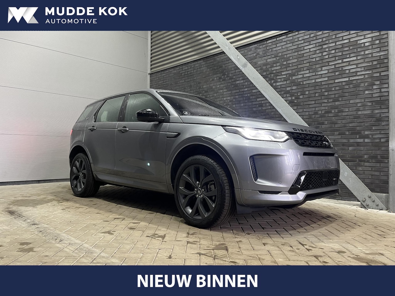 Land Rover Discovery Sport - P300e R-Dynamic SE | ACC | Stoel+Stuurverwarming | 20 Inch | Camera | Leder - AutoWereld.nl