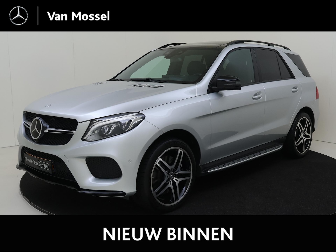 Mercedes-Benz GLE-Klasse - 400 4MATIC /Night /Rijassistentiepakket /Verwarmd Stuurwiel /360 Camera /Trekhaak /Head-up - AutoWereld.nl