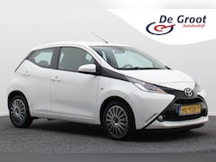 Toyota Aygo - 1.0 VVT-i x-play 5-Deurs, LED, Airco, Camera, Bluetooth, Limiter, Isofix, Start/Stop