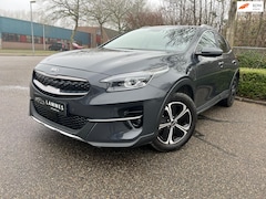 Kia XCeed - 1.6 GDi PHEV Spirit Apple Carplay Stoelverwarming Parkeer assistent Camera