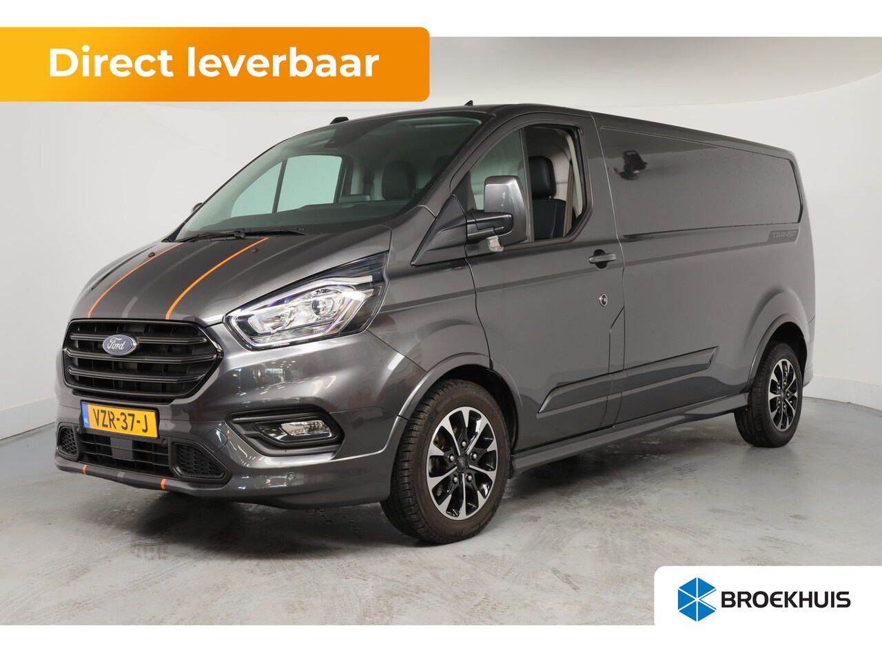 Ford Transit Custom - 320 2.0 TDCI L2H1 Sport | Automaat | Navi By App | Camera | Stoelverwarming | Voorruitverw - AutoWereld.nl