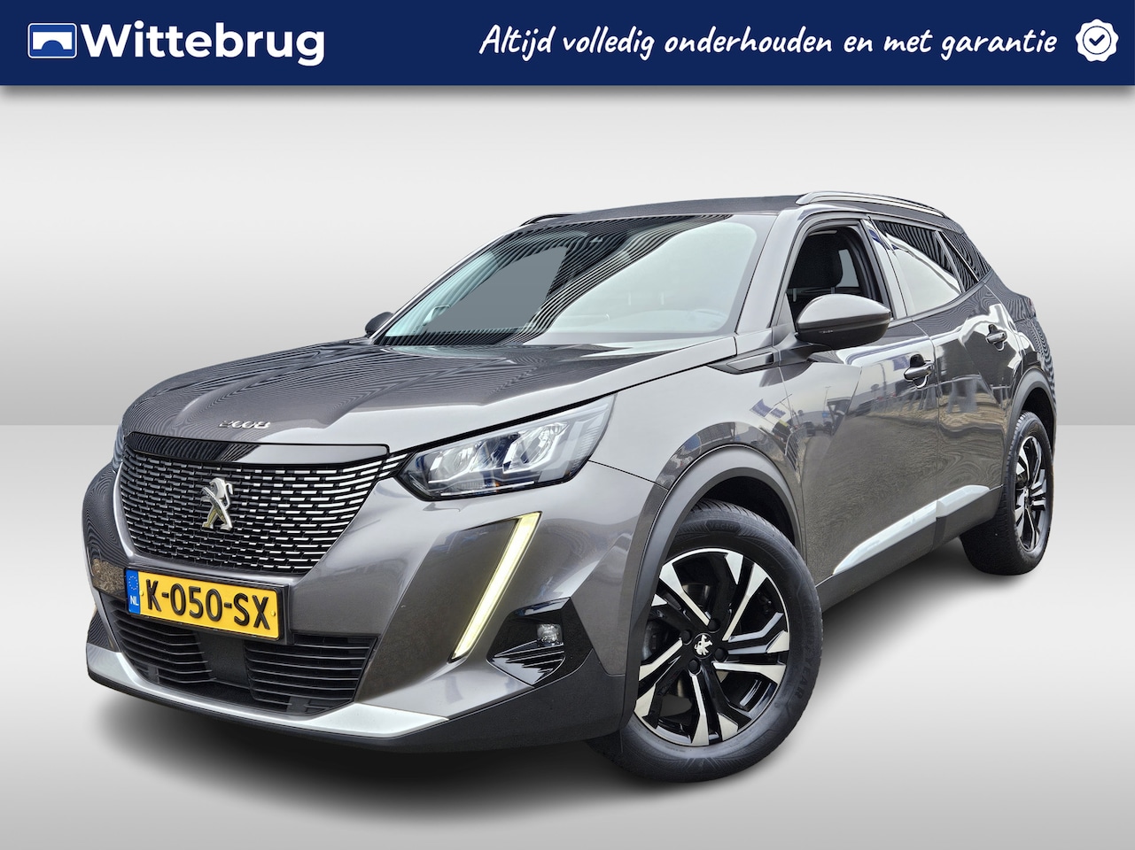 Peugeot 2008 - 1.2 PureTech Allure Pack | Automaat | 3-D Display | Trekhaak | Navigatie | Camera | - AutoWereld.nl