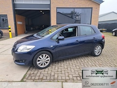 Toyota Auris - 1.6-16V Dynamic