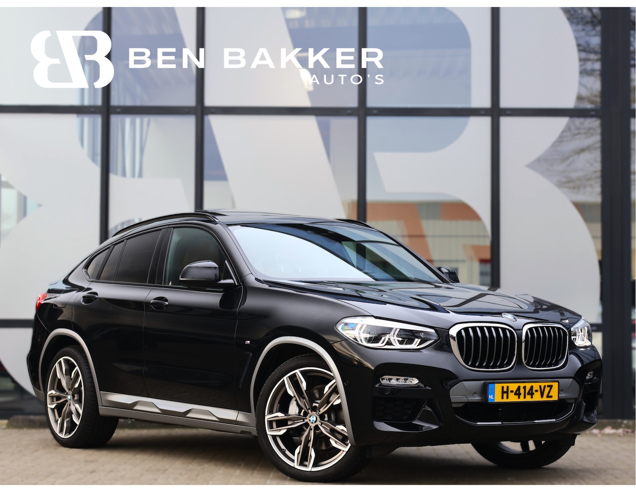 BMW X4 - 2.5d xDrive M sport 232PK *Pano*HUD*ACC*Standkachel*Haak* - AutoWereld.nl