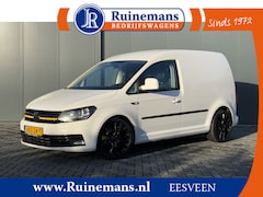 Volkswagen Caddy - 2.0 TDI 102 PK / 19 INCH LMV / DIAMOND STITCHING LEER / TREKHAAK / AIRCO / APPLE CARPLAY