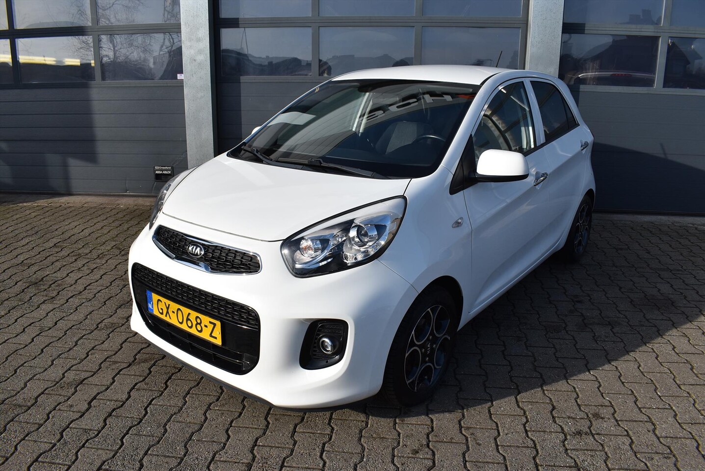 Kia Picanto - 1.2 CVVT First Edition 1.2 CVVT 85pk First Edition - AutoWereld.nl