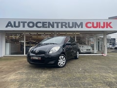 Toyota Yaris - 1.0 VVTi Acces Airco, elek. ramen, radio CD-speler