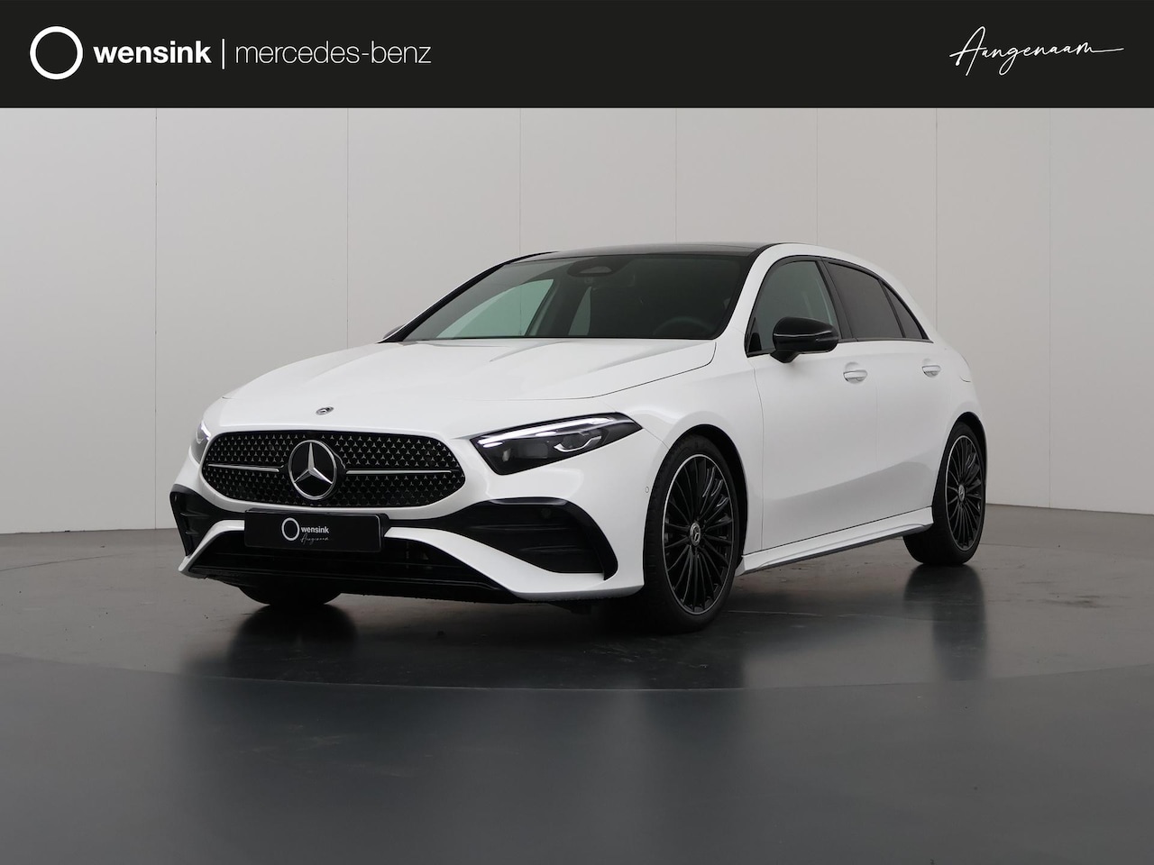 Mercedes-Benz A-klasse - 180 Star Edition AMG Line Night pakket | Panoramadak | Multibeam verlichting | 19 Inch LM - AutoWereld.nl