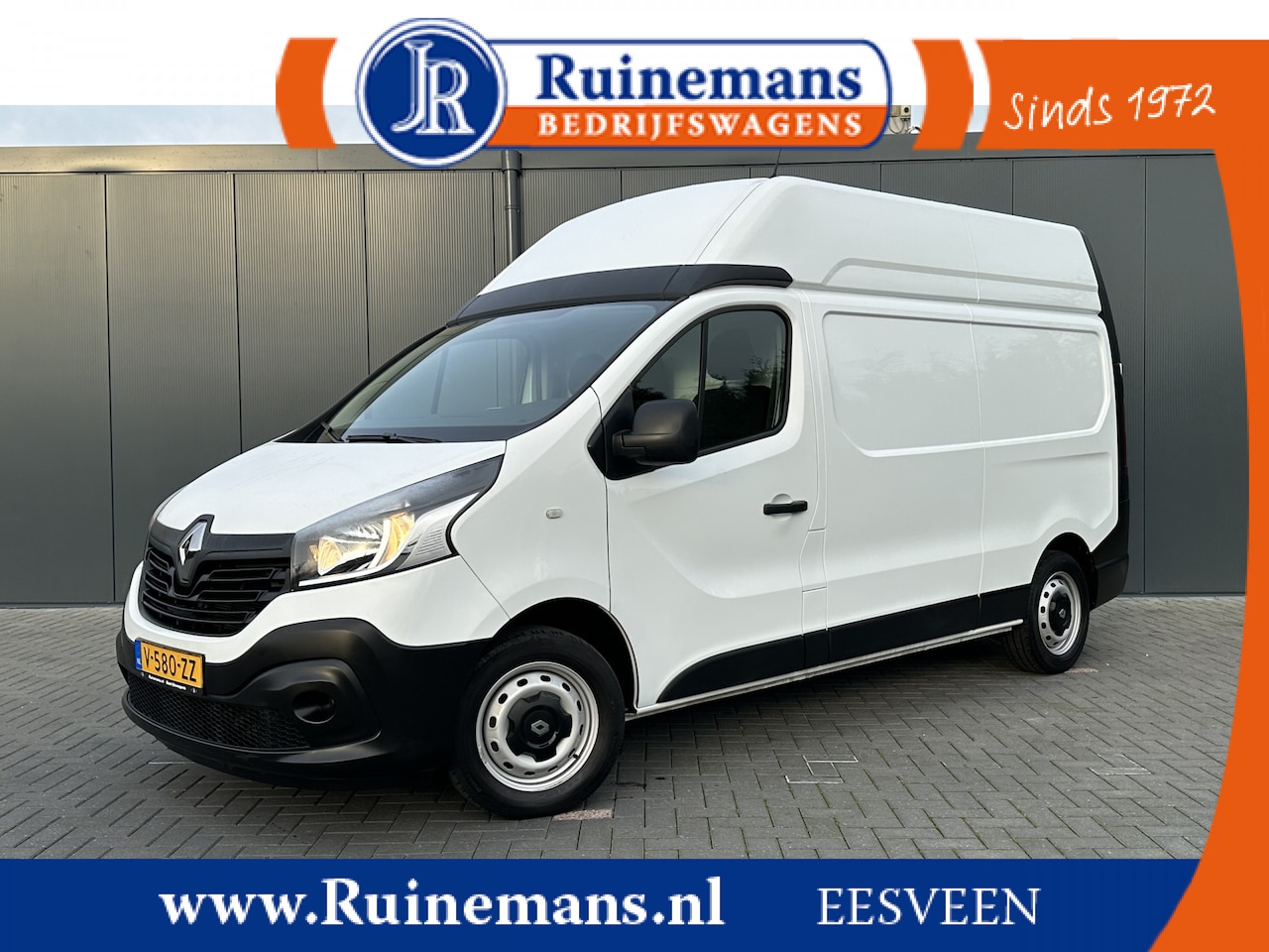 Renault Trafic - 1.6 dCi 126 PK / L2H2 / 1e EIGENAAR / AIRCO / CRUISE CONTROL / BIJRIJDERSBANK - AutoWereld.nl