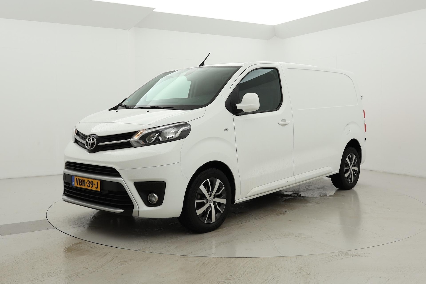 Toyota ProAce Worker - 2.0 D-4D Creator Navigatie Trekhaak - AutoWereld.nl