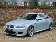 BMW M5 - E60 '49.000 kilometers' Only 49.000 kilometers, Fully dealer-maintained, All original book