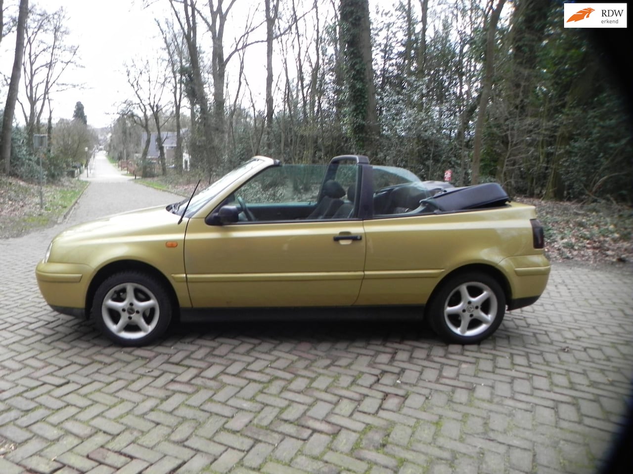 Volkswagen Golf Cabriolet - 1.8 Trendline 1.8 Trendline - AutoWereld.nl