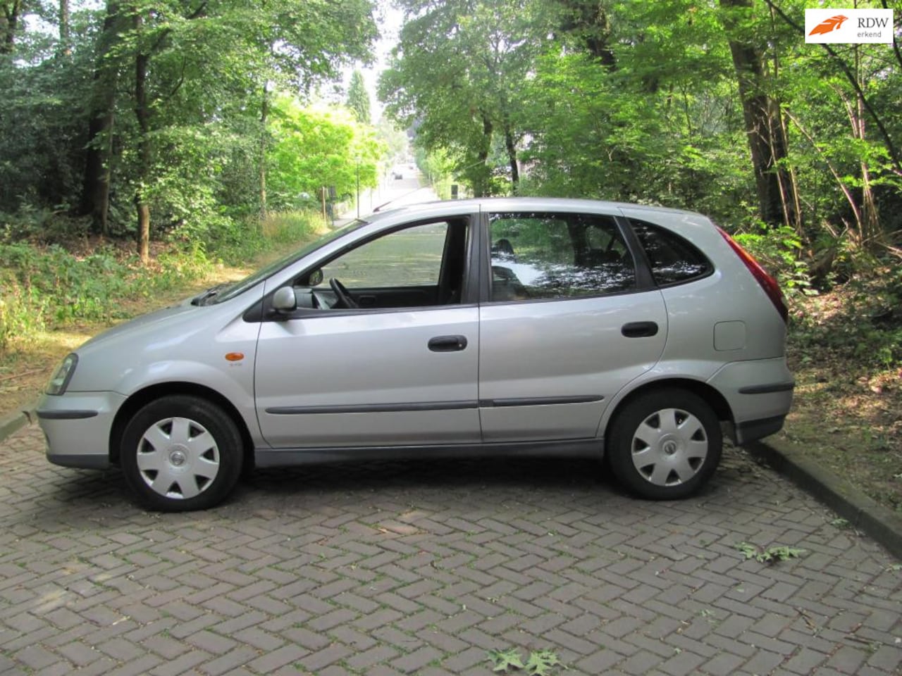 Nissan Almera Tino - 1.8 Visia 1.8 Visia - AutoWereld.nl