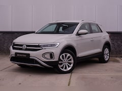 Volkswagen T-Roc - 1.5 TSI Style | LED | Camera | Carplay | Climate