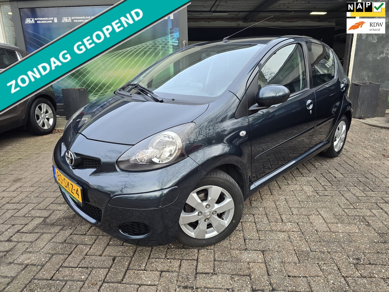 Toyota Aygo - 1.0-12V Aspiration Green Navigator | AUTOMAAT | 1E EIGENAAR | 12 MND GARANTIE | NAVI | AIR - AutoWereld.nl