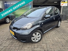 Toyota Aygo - 1.0-12V Aspiration Green Navigator | AUTOMAAT | 1E EIGENAAR | 12 MND GARANTIE | NAVI | AIR