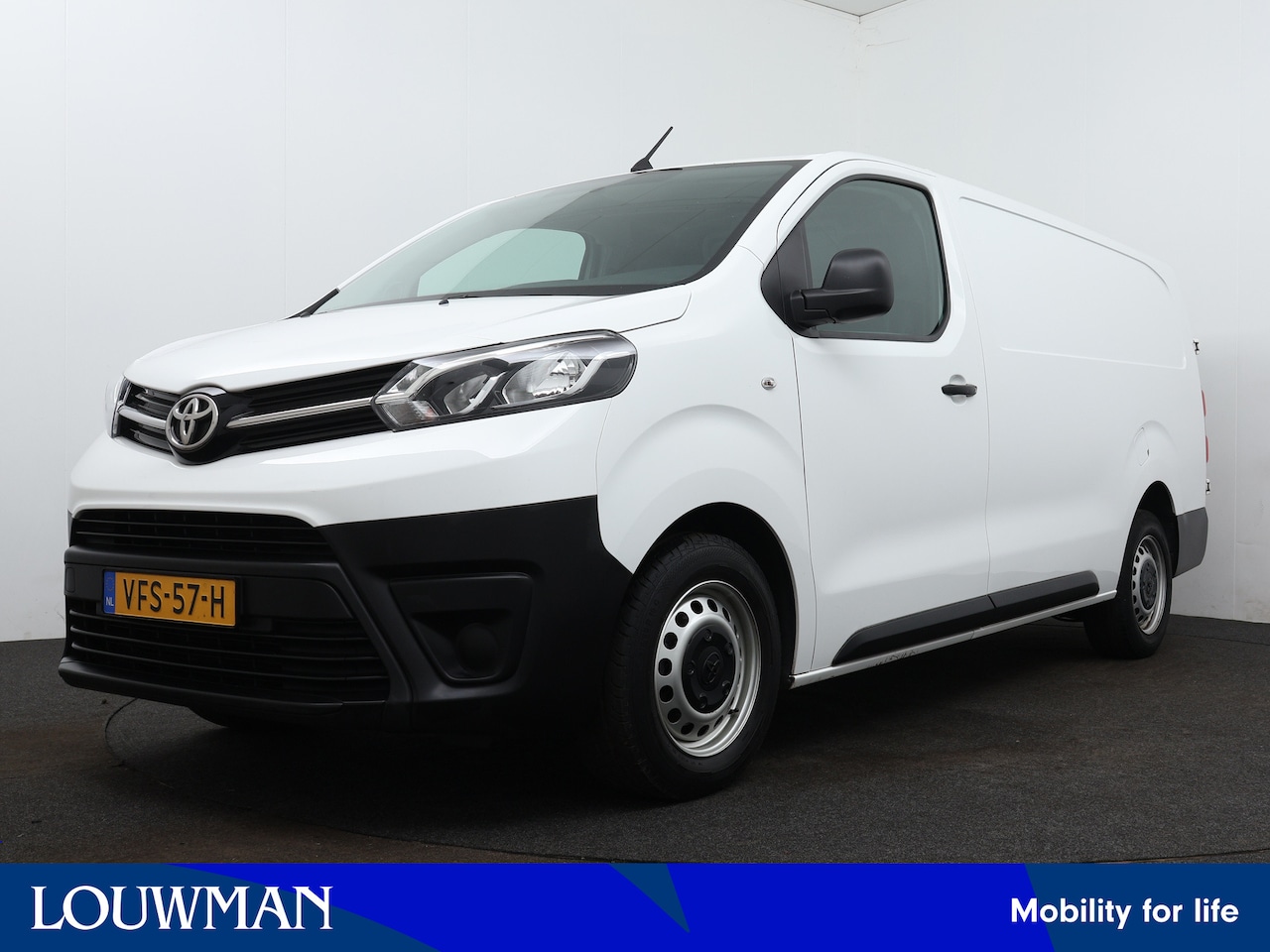 Toyota PROACE Long Worker - 2.0 D-4D Cool Comfort | Parkeersensoren | - AutoWereld.nl