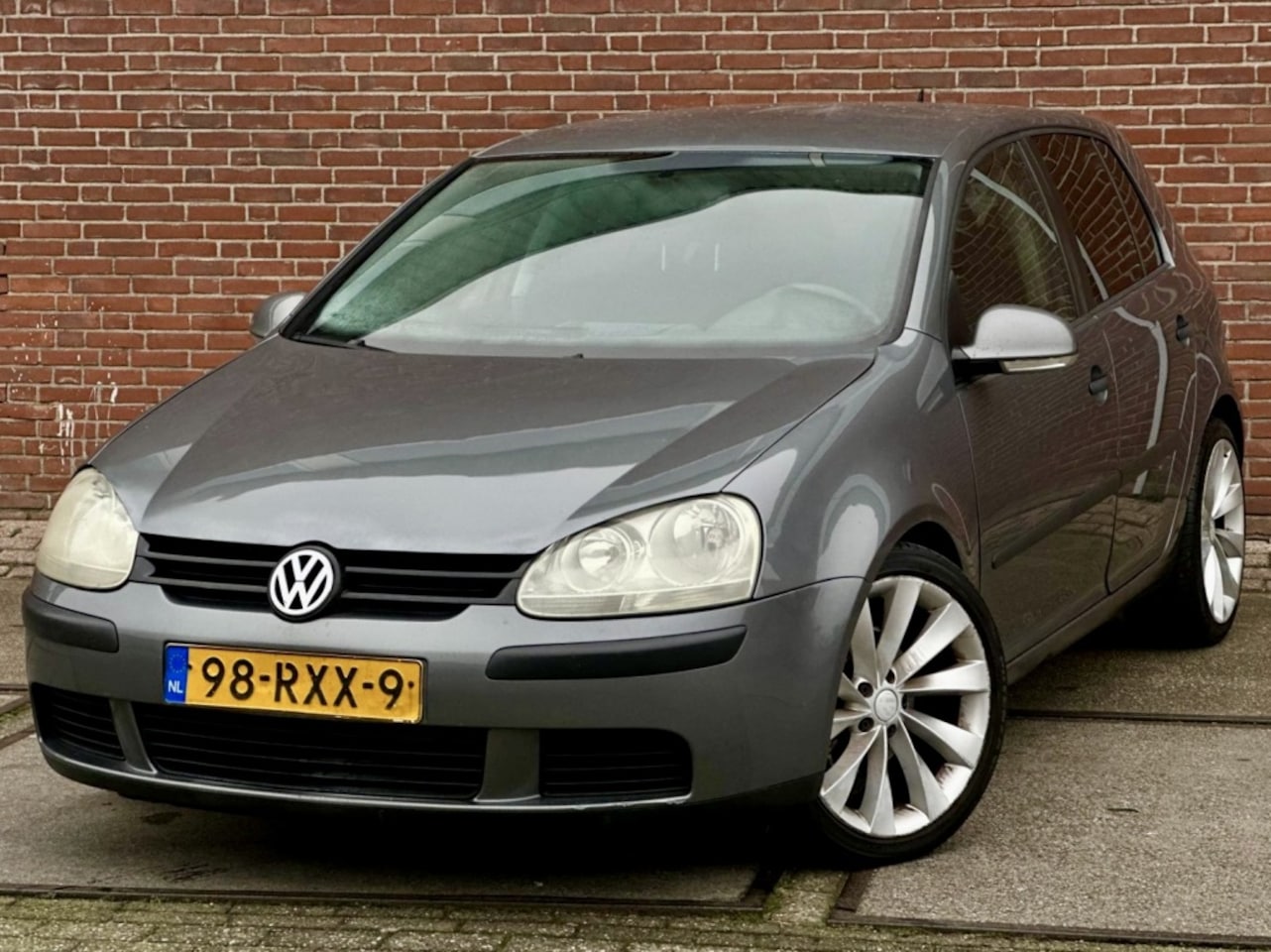 Volkswagen Golf - 1.6 FSI Trendline 1.6 FSI Trendline - AutoWereld.nl