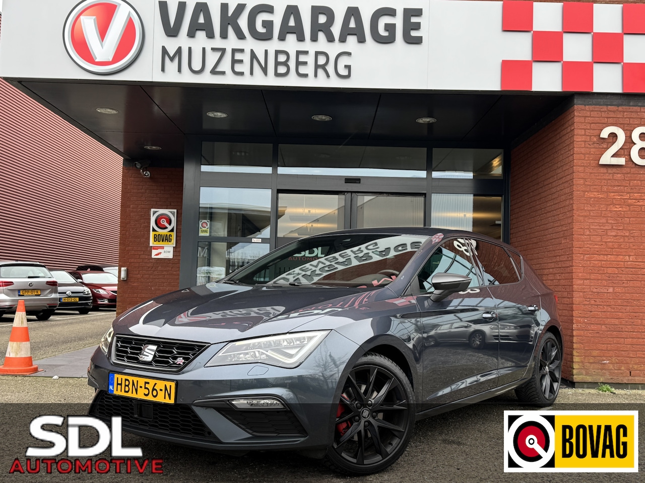 Seat Leon - 1.5 TSI FR Ultimate Edition Black // FULL LED // LEDER-ALCANTARA // NAVI+CARPLAY // CAMERA - AutoWereld.nl