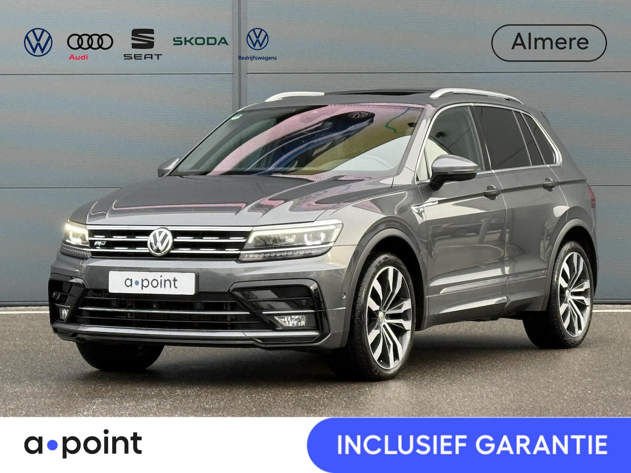 Volkswagen Tiguan - 1.4 TSI Comfortline Business R | Panoramadak | 3x R-line | Achteruitrijcamera | Keyless | - AutoWereld.nl