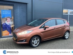 Ford Fiesta - 1.0 EcoBoost Titanium 100pk | Trekhaak | Voorruit verwarming | LM velgen | Parkeersensoren