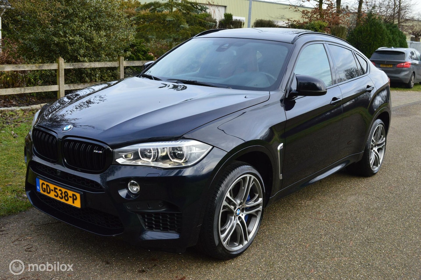 BMW X6 - M F86 575 PK Carbon Package NL Auto - AutoWereld.nl