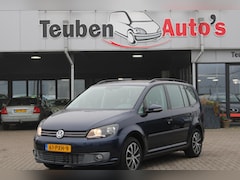 Volkswagen Touran - 1.2 TSI Trendline BlueMotion Navigatie, Airco, Cruise control, Lichtmetalen wielen, Trekha