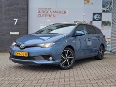 Toyota Auris Touring Sports - 1.8 Hybrid Dynamic Ultimate Automaat