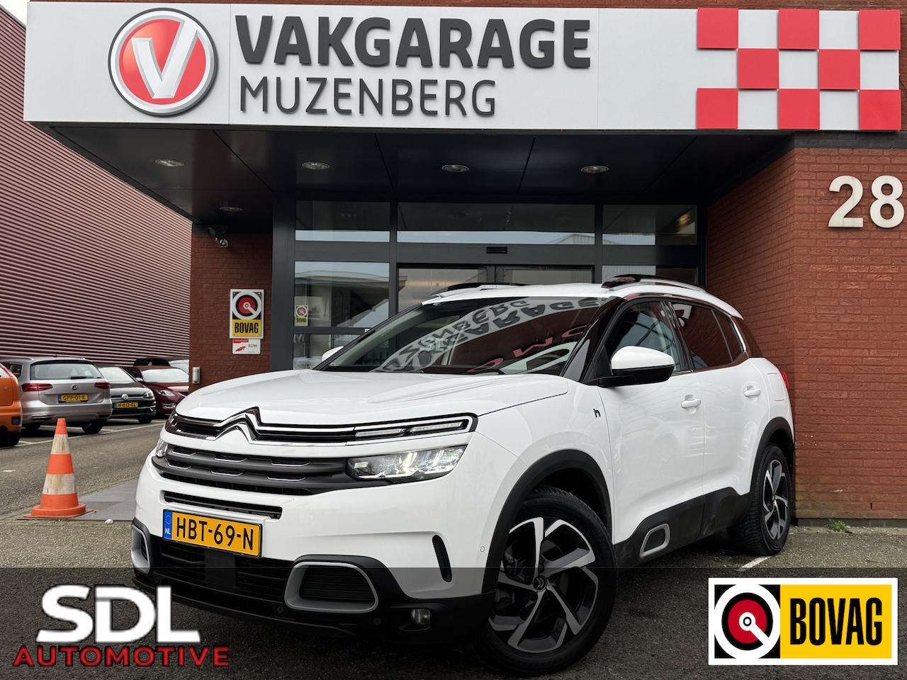 Citroën C5 Aircross - 1.6 Plug-in Hybrid Feel // DODEHOEK // NAVI+CARPLAY // KEYLESS // FULL LED // CAMERA+SENSO - AutoWereld.nl