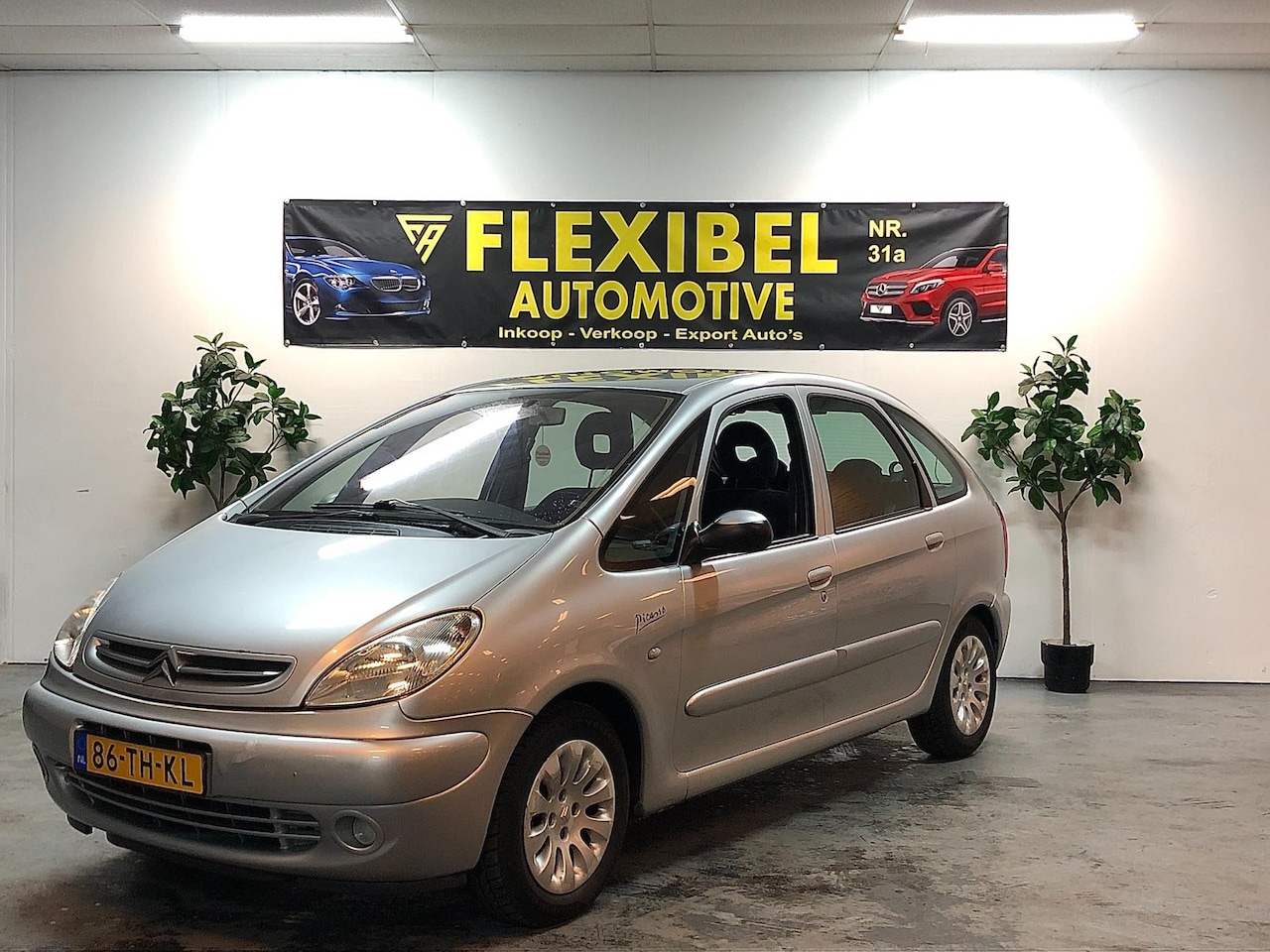 Citroën Xsara Picasso - 2.0i-16V / AUT / Standkachel / LM-V / PDC / Cruise / Airco / Trekhaak / - AutoWereld.nl