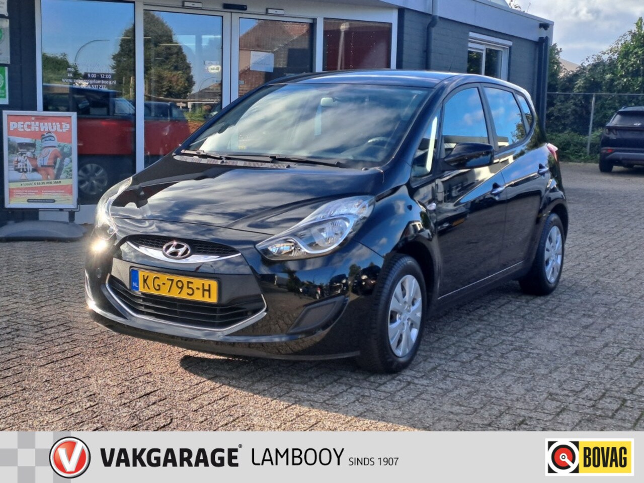 Hyundai ix20 - 1.4i i-Drive Airco Dealer onderhouden 4 seizoensbanden - AutoWereld.nl