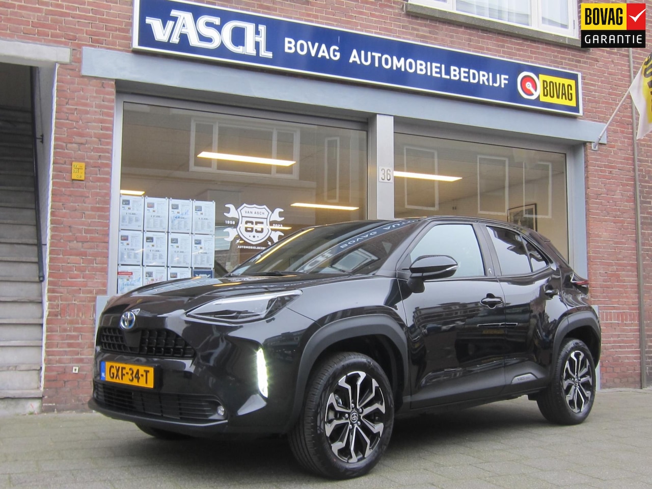 Toyota Yaris Cross - 1.5 Hybrid Dynamic Team-D Nieuwe Auto - AutoWereld.nl