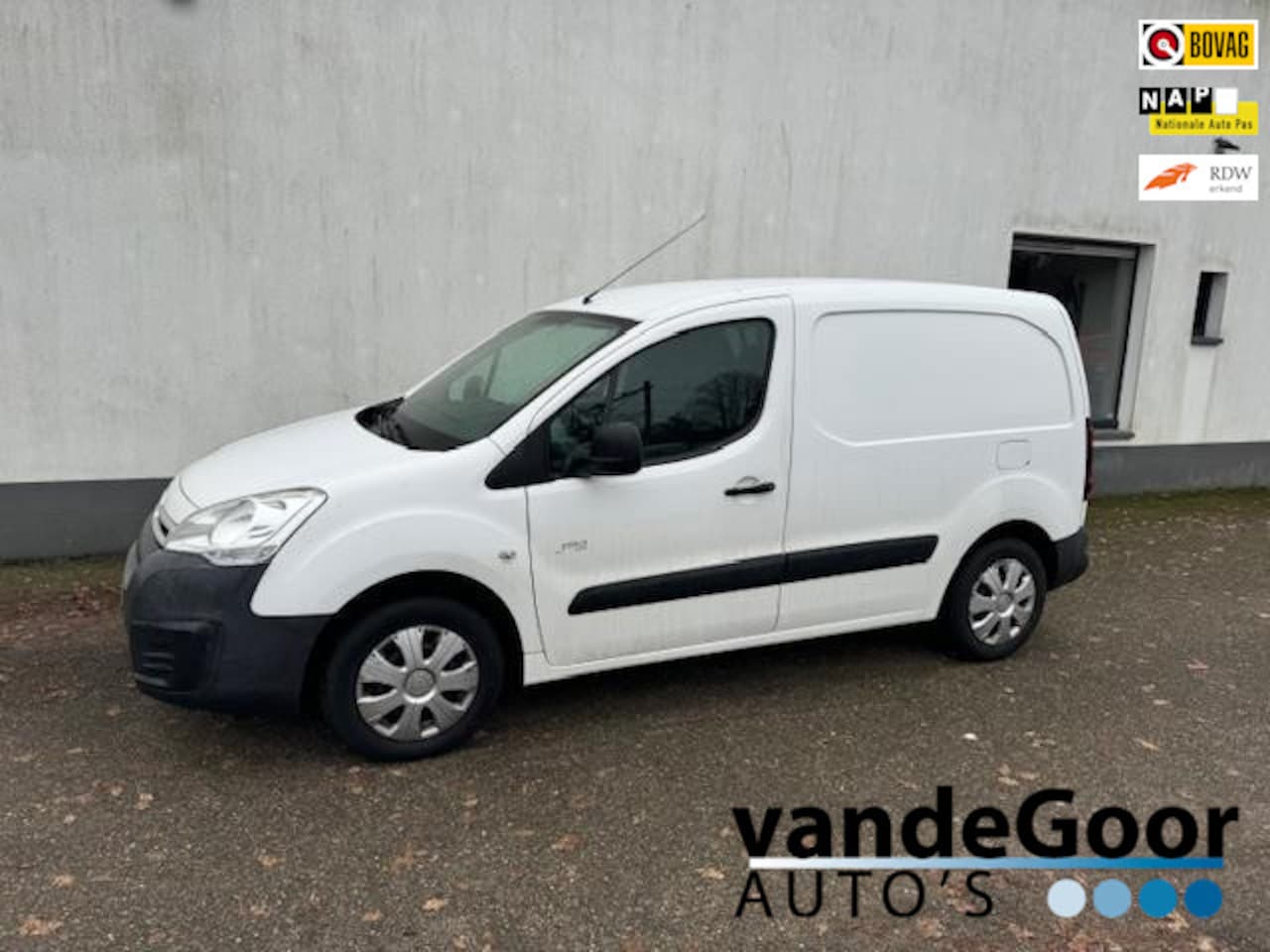 Citroën Berlingo - 1.6 BlueHDI 75 Business Economy 1.6 BlueHDI 75 Business Economy, '17, 130000 km, airco, cruise controle, 3-zits ! - AutoWereld.nl