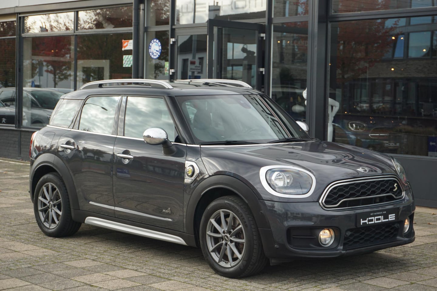 MINI Countryman - Mini 2.0 Cooper S E ALL4 | Pano - AutoWereld.nl