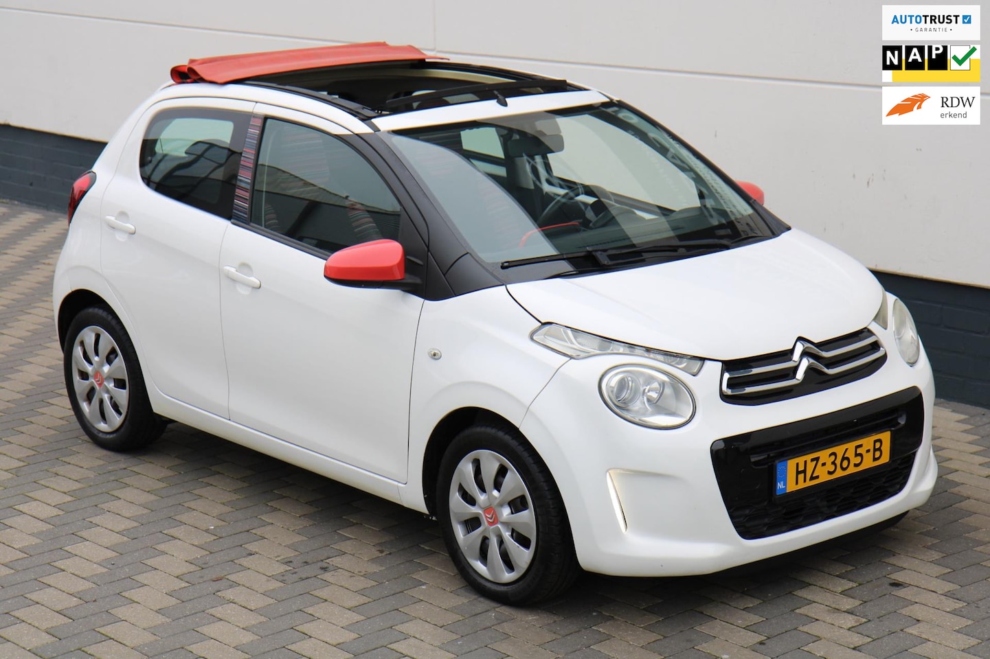 Citroën C1 - Cabrio Airscape 1.0 e-VTi Airco Bluetooth !! - AutoWereld.nl