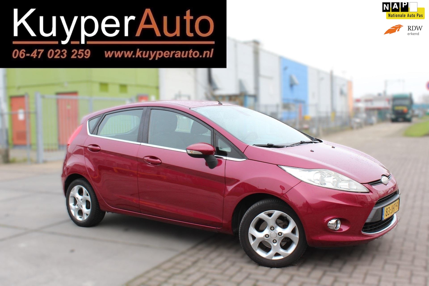 Ford Fiesta - 1.4 Titanium 5 drs NW APK AIRCO PARKEERSENSOREN LM - AutoWereld.nl