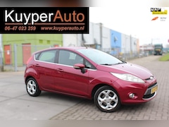 Ford Fiesta - 1.4 Titanium 5 drs NW APK AIRCO PARKEERSENSOREN LM