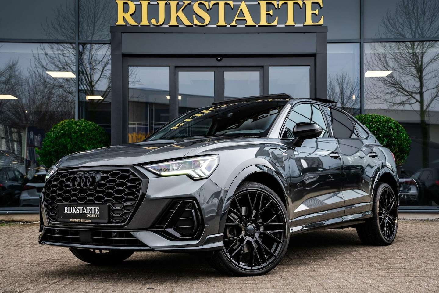 Audi Q3 Sportback - 45 TFSI e|PANO|S-LINE|21''|SFEERVERL - AutoWereld.nl