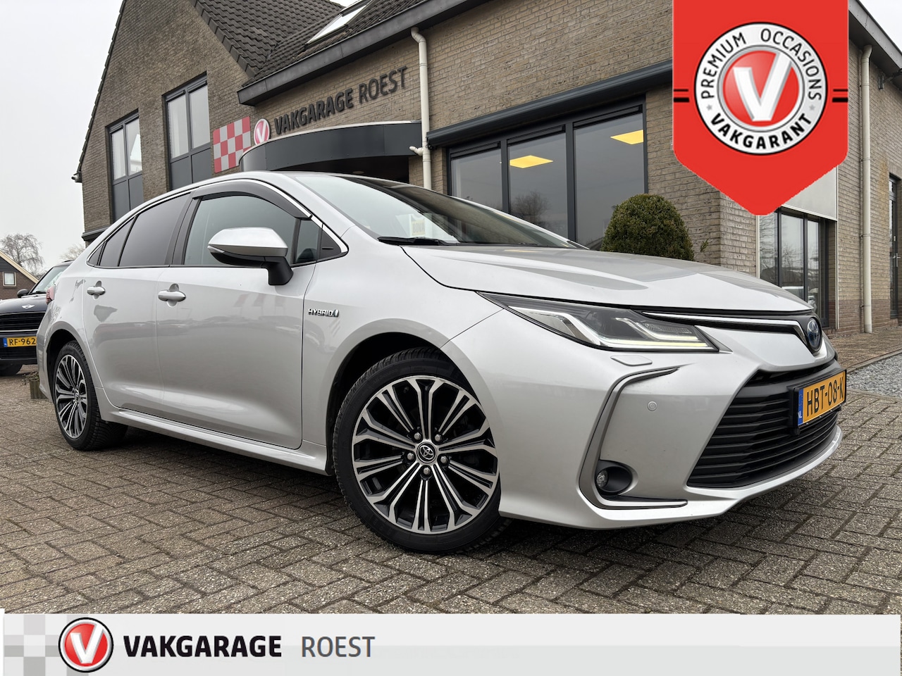 Toyota Corolla - 1.8 Hybrid Style Automaat Trekhaak / Carplay / Camera - AutoWereld.nl