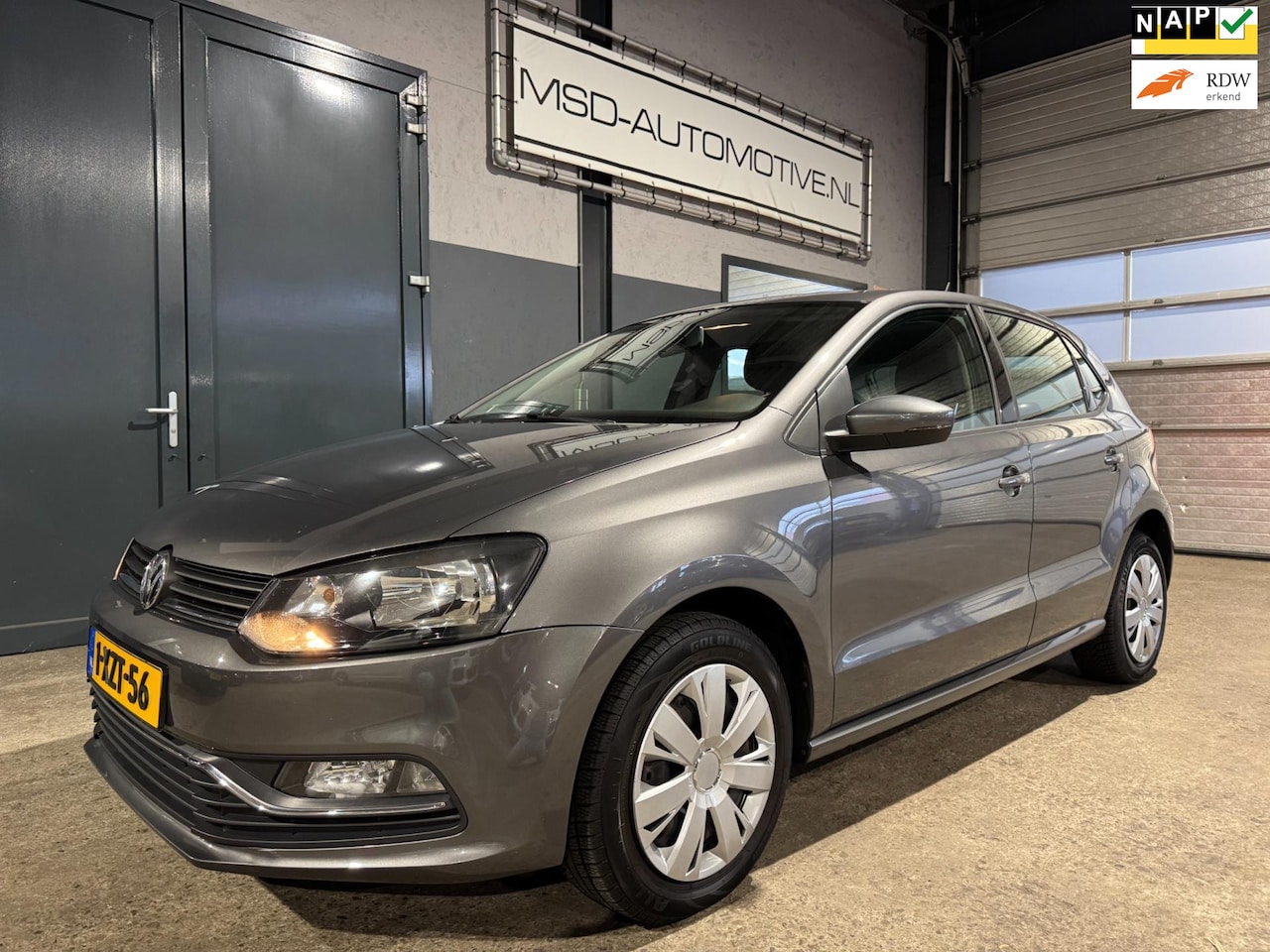 Volkswagen Polo - 1.2 TSI Comfortline Navigatie Onderhouden NAP - AutoWereld.nl