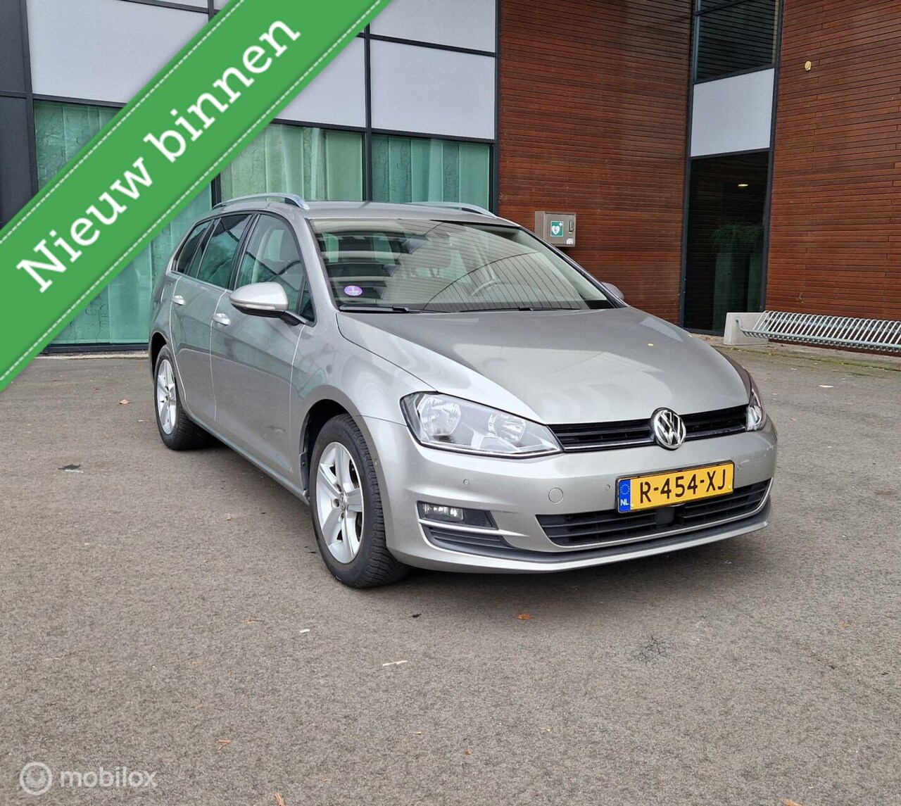 Volkswagen Golf Variant - 1.4 TSI DSG Highline 2015 Adaptive - AutoWereld.nl