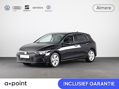 Volkswagen Golf - 1.0 eTSI Life Business 110 pk Automaat (DSG) | Navigatie | Parkeersensoren (Park assist) |