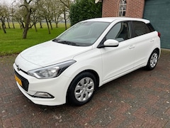 Hyundai i20 - 1.2 LP i-Drive Cool Airco 1e Eigenaar