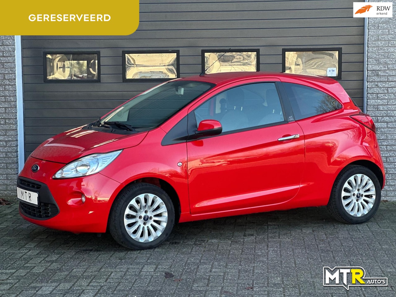 Ford Ka - 1.2 Titanium X 1e EIG|STOELVERWARMING|AIRCO - AutoWereld.nl