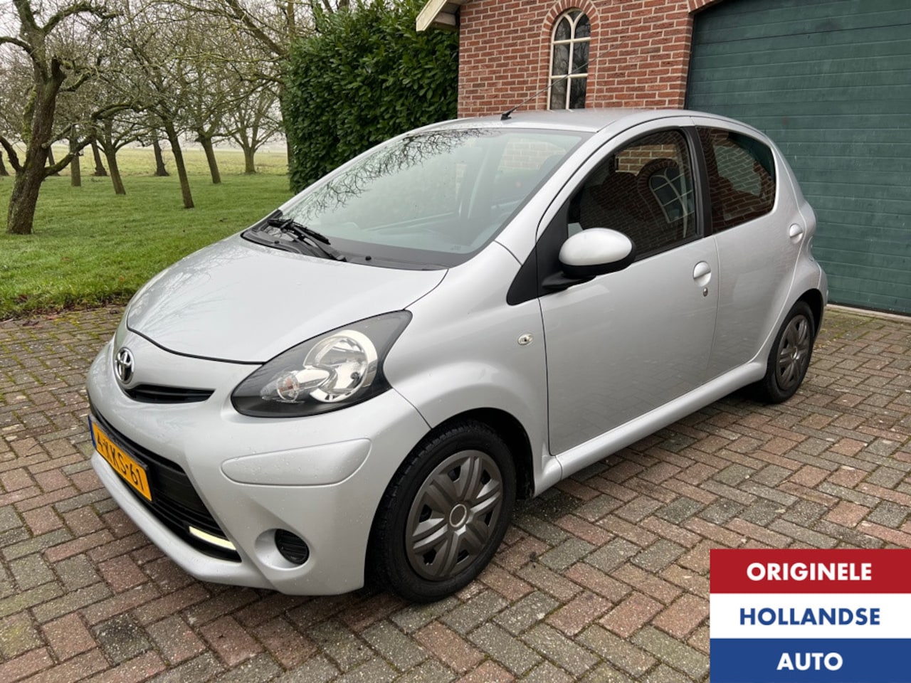 Toyota Aygo - 1.0 VVT-i Aspiration Automaat Airco ParkSensor Led - AutoWereld.nl