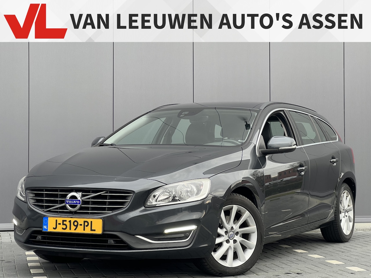 Volvo V60 - 2.0 D2 Summum | Nieuw binnen | Trekhaak | Leder | - AutoWereld.nl